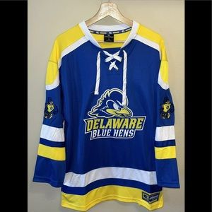 NWT Delaware Blue Hens Hockey Jersey Mens Medium